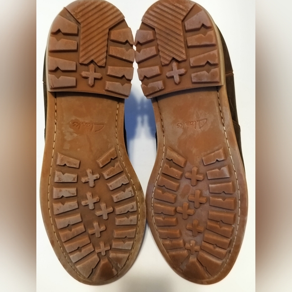 Clarks Chelsea Boot, Beeswax Leather, Brown, Size 12M - Picture 7 of 12